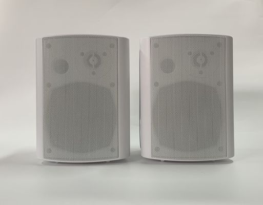30w+30w ο άσπρος ενεργός τοίχος ομιλητών συστημάτων PA τοποθετεί τον ομιλητή